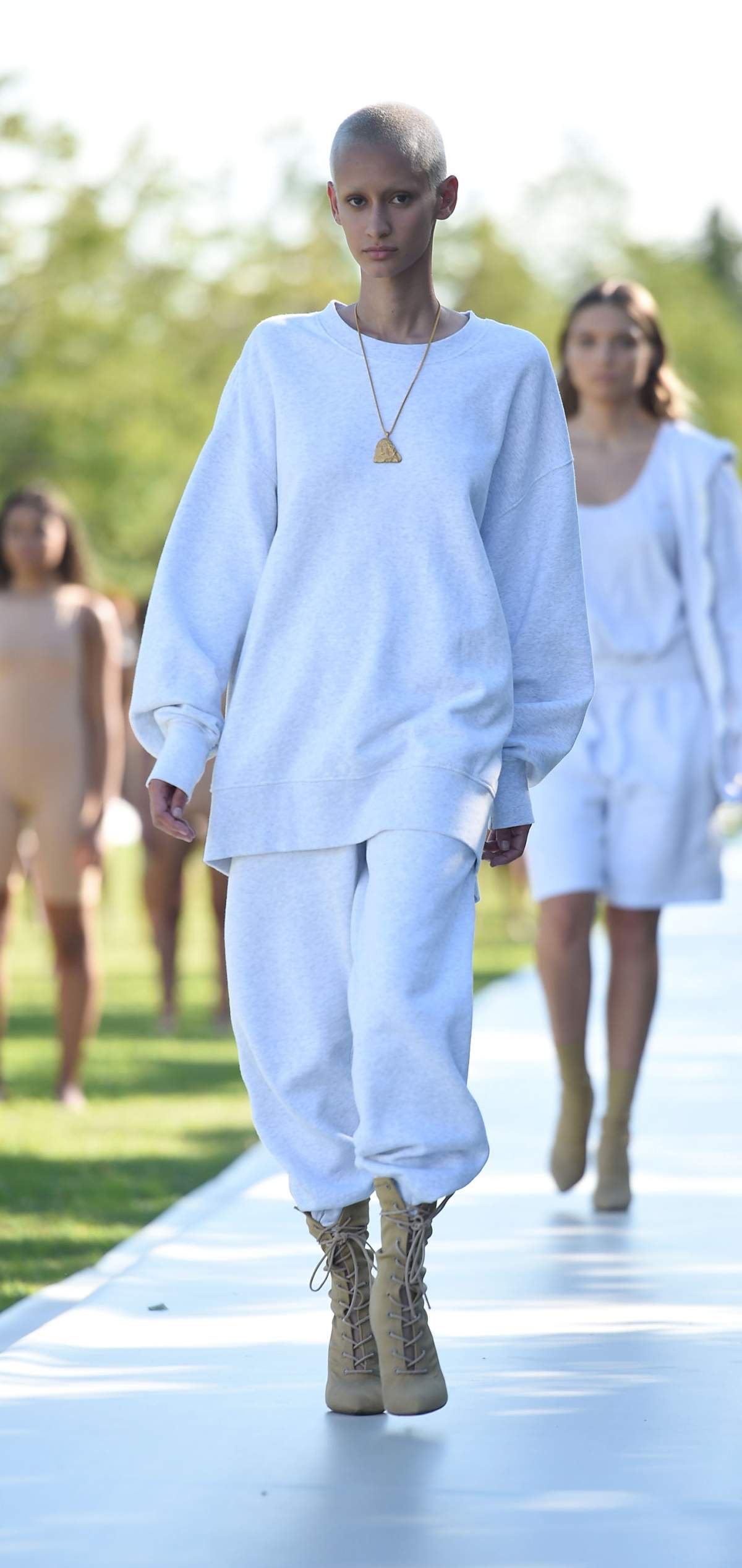 The top 8 fashion trends you should know about for spring 2017 - image