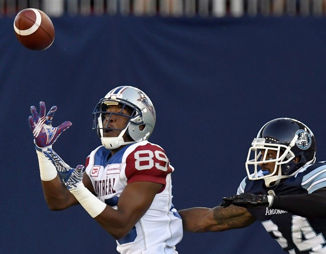 The Saskatchewan Roughriders have made it official and signed all-star receiver Duron Carter. 
