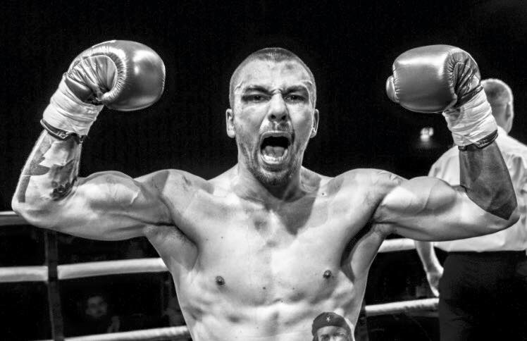 Scottish boxer Mike Towell dies after being injured in fight - image