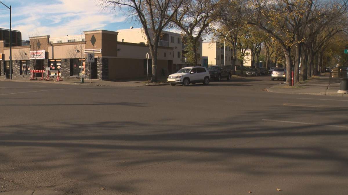 Body of man found near 107 Avenue and 110 Street Sept. 25, 2016.