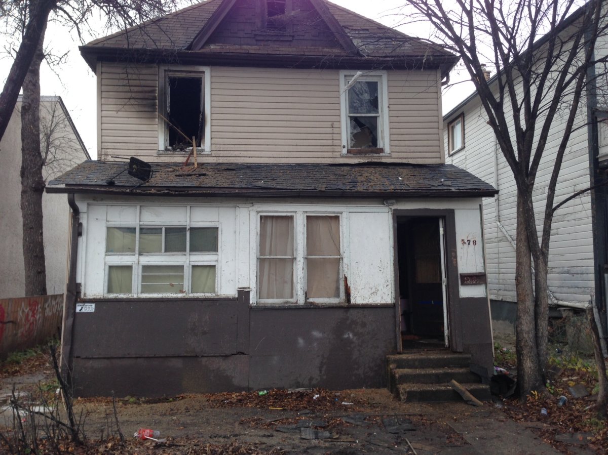 A Saturday morning blaze sent five people running from a home on Ross Avenue.