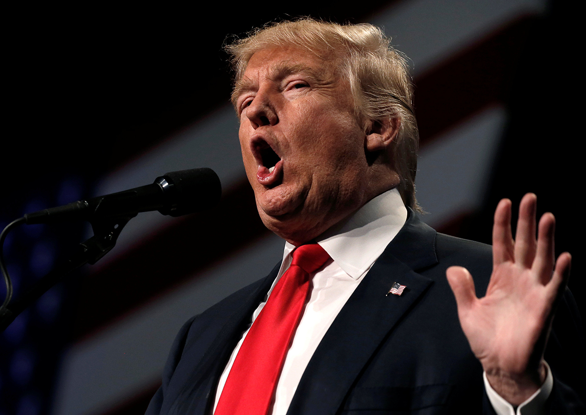 Donald Trump attempts to distance himself from Vladimir Putin ...