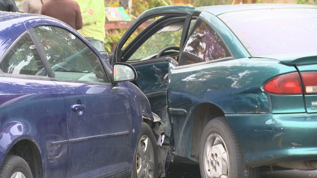 Unsafe U-turn causes two car crash - image