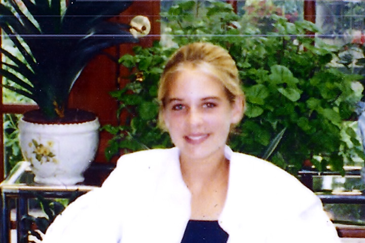 Vanessa Young died at 15 after taking the drug cisapride while also suffering from bulimia. This drug has since been found by a U.S. government body to be more dangerous for women than men.