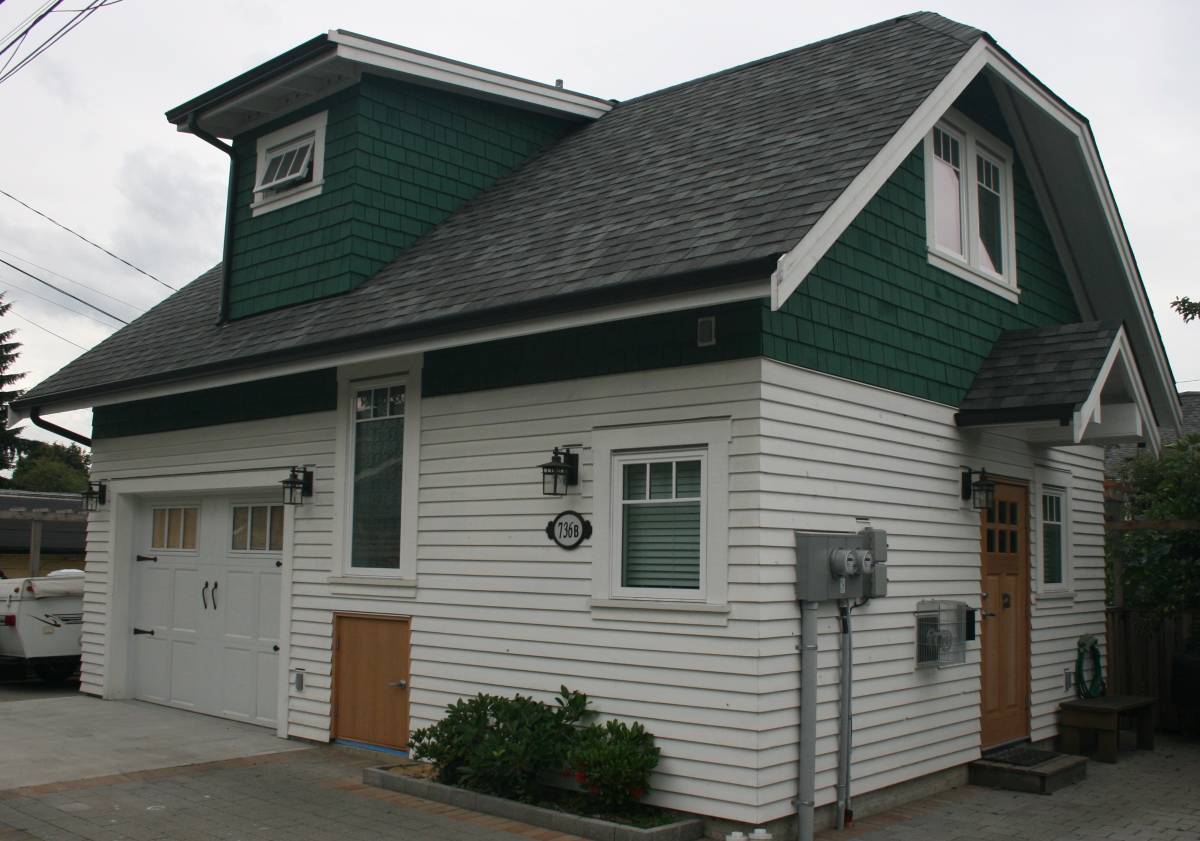 North Vancouver man giving away laneway house for free – with a catch - image