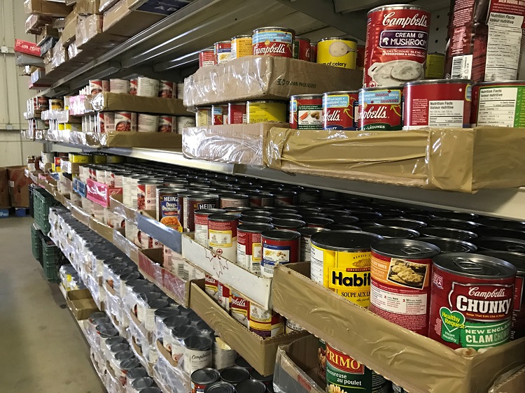 Пълненето на кошовете е само началото на работата която тече