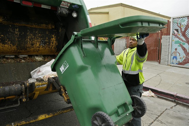 A private member's bill has been introduced to include waste and recycling collection workers and snow plow operators in Ontario's 'slow down, move over' law.