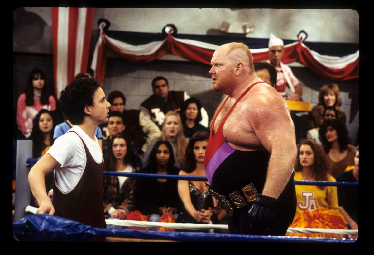 BOY MEETS WORLD - "The Thrilla' in Phila" - Airdate: May 5, 1995.
L-R: BEN SAVAGE;LEON ALLEN WHITE (AKA BIG VAN VADER).