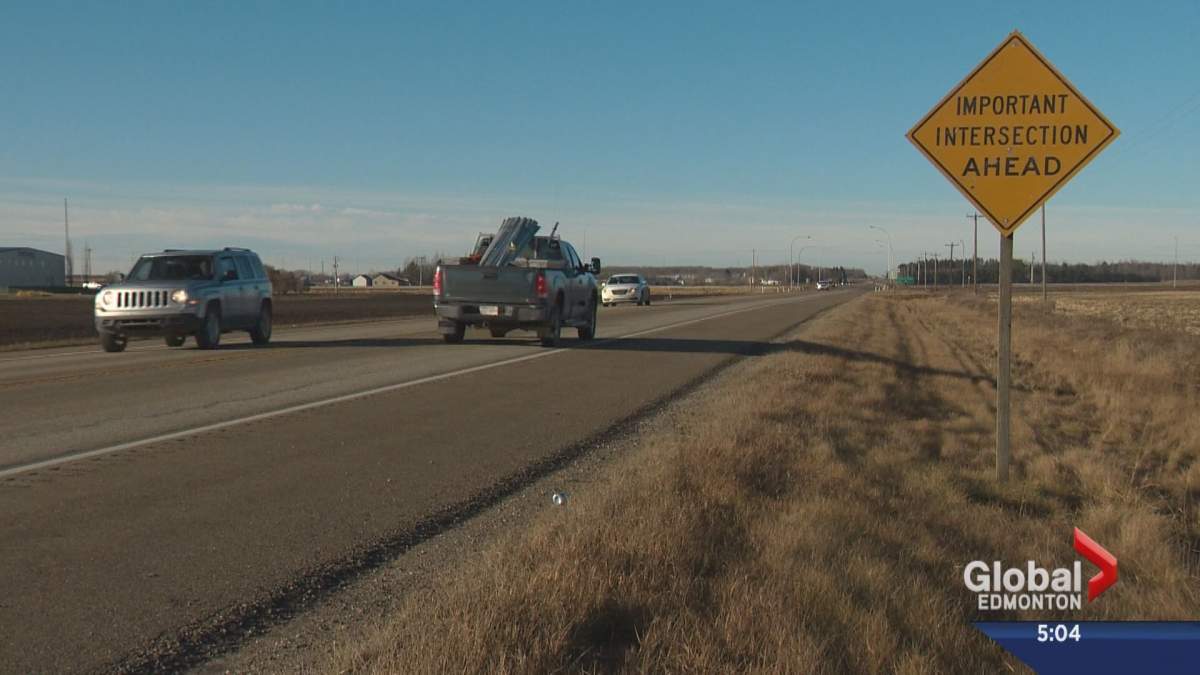 The intersection of highways 39 and 60 in Leduc County, Nov. 7, 2016.