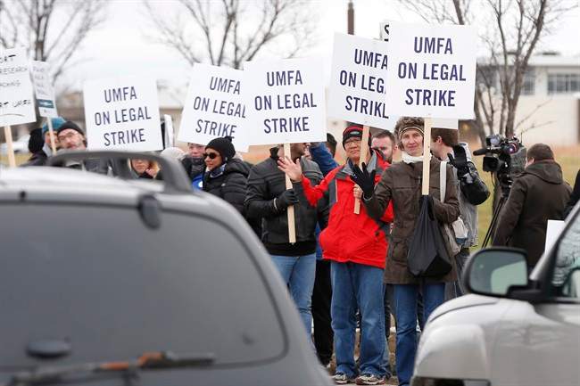 A tentative agreement has been reached by the University of Manitoba and University of Manitoba Faculty Association (UMFA).