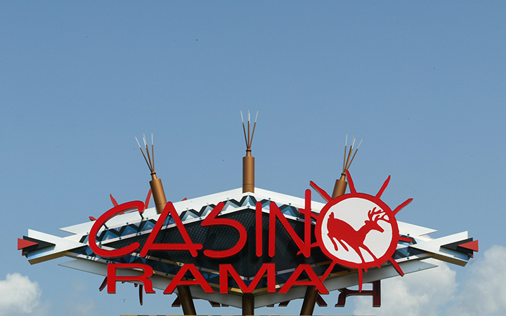 A sign for Casino Rama is seen in this Aug. 18, 2003 photo.