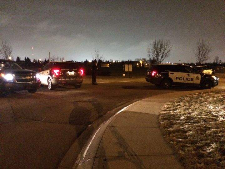 Police investigate a shooting in the area of 189 Street and 96 Avenue on Nov. 23, 2016.