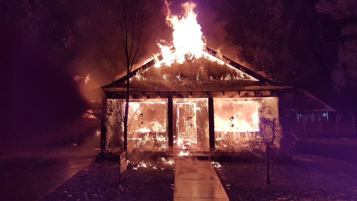 ‘I’ve never seen anything go up so quickly’: fire destroys home near Vernon - image