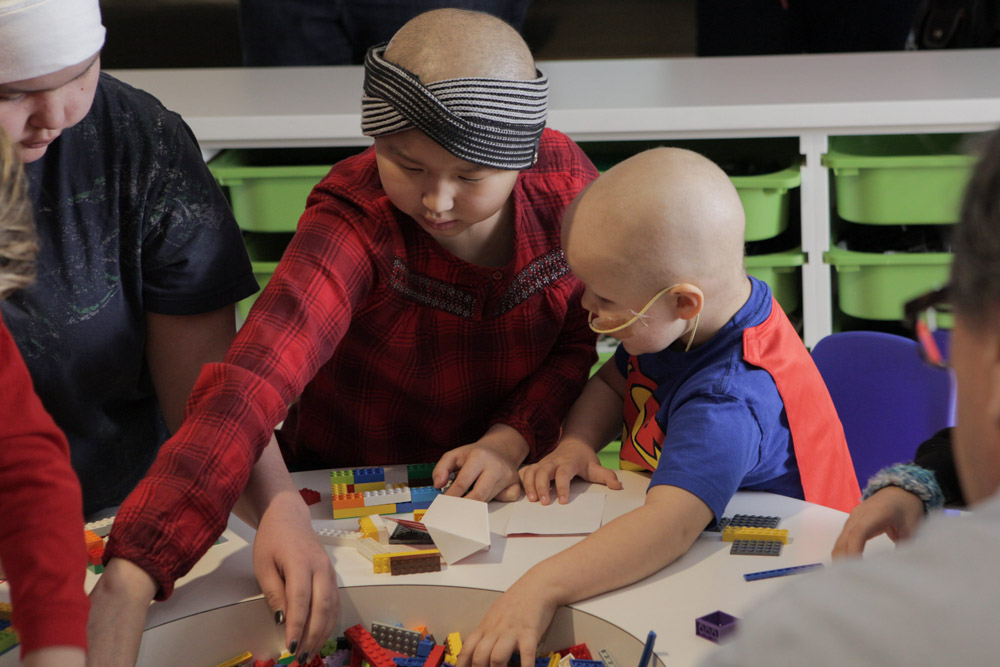 A family company helps families in need through Ronald McDonald House - image