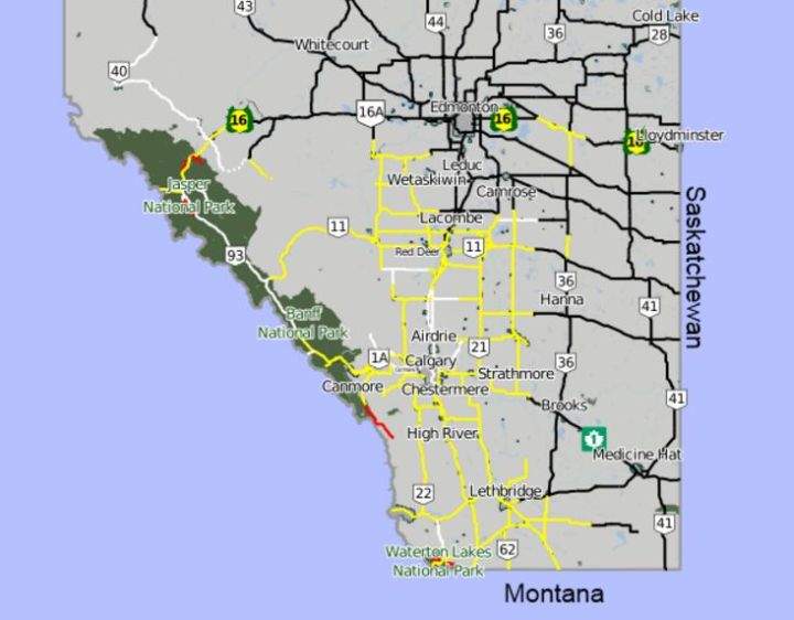 Snowfall warnings in Alberta affecting travel - image