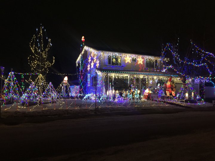 All the lights! Our Edmonton viewers say these homes win at Christmas