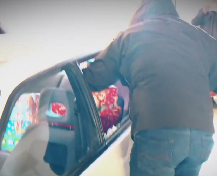 A demonstration of a smash-and-grab by Vancouver police. This was part the Vancouver police's message to residents and visitors before Christmas - don't leave presents in your car for thieves to steal.