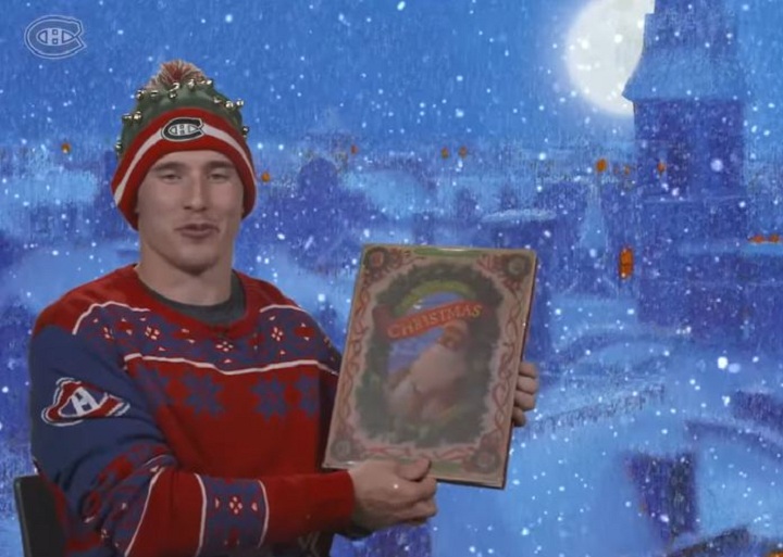 Montreal Canadiens players read a bilingual version of The Night Before Christmas, Tuesday, December 13, 2016.