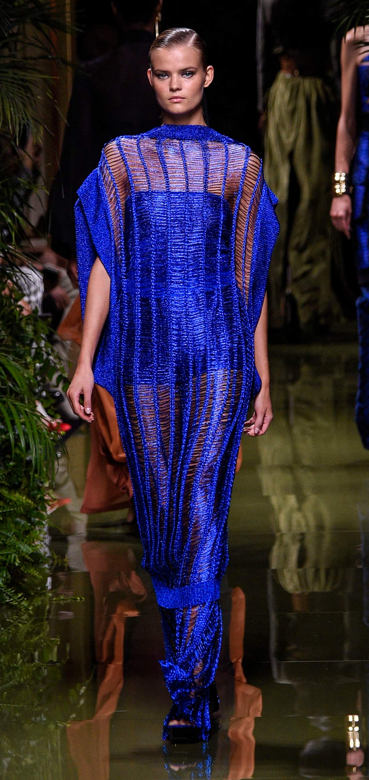 The weirdest fashion trends from 2016 and three more to look forward to in 2017 - image