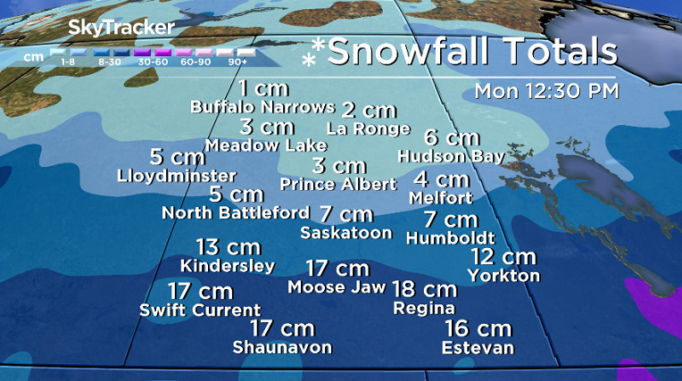 GFS model indicating the heaviest snow will fall along the international border.