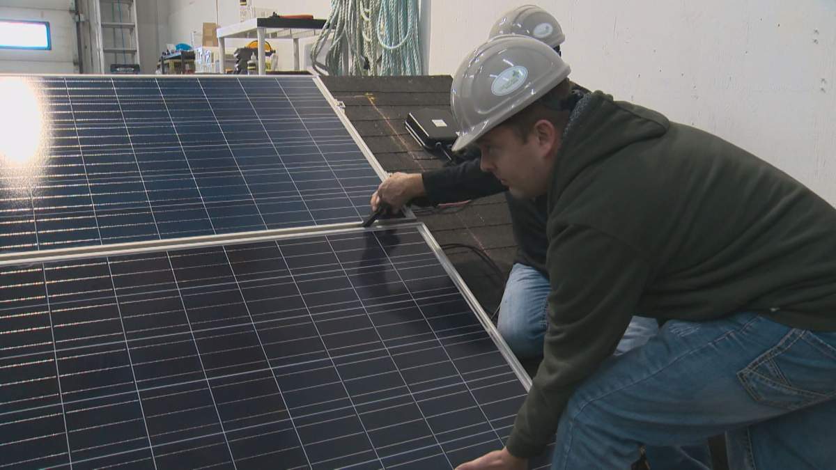 Looking for a new career? Solar energy classes in Edmonton boast wait lists - image