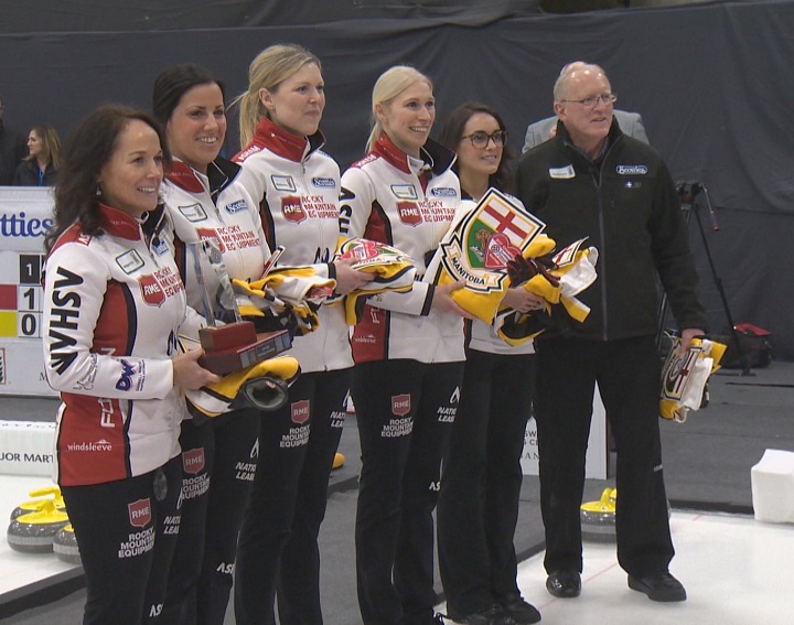 Manitoba opens Scotties with last shot victory - image