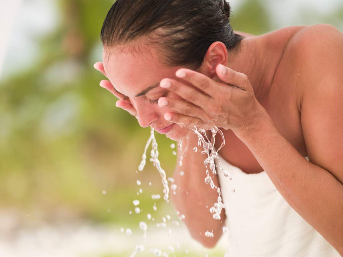 You’ve seen it on store shelves: St. Ives Apricot Scrub, which promises smooth, soft skin. 