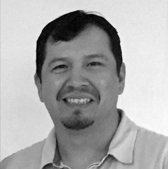 Charlton Weasel Head is the recipient of the Community Leader Award from Lethbridge College for the Honouring Excellence Awards 2017.