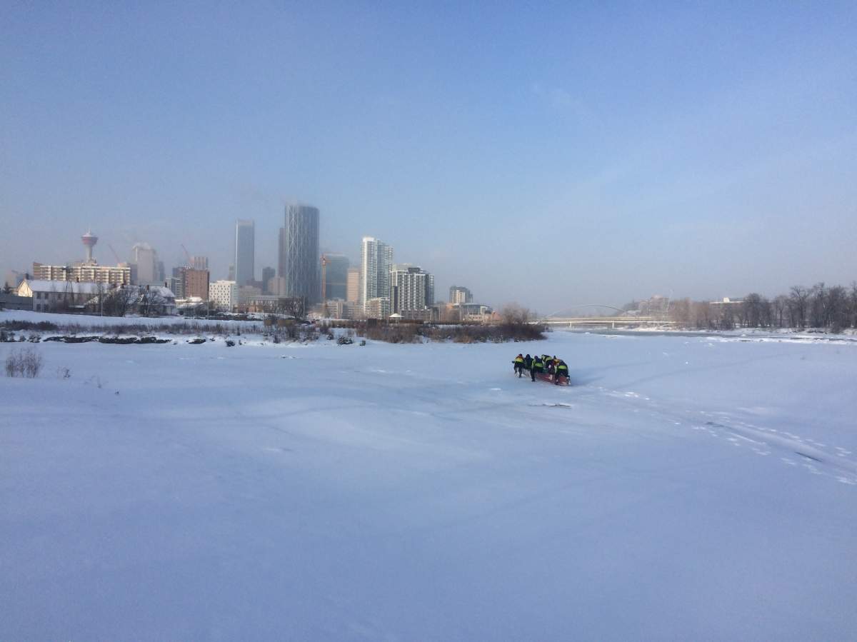 Calgary ice canoe team plunges into training on the Bow River - image