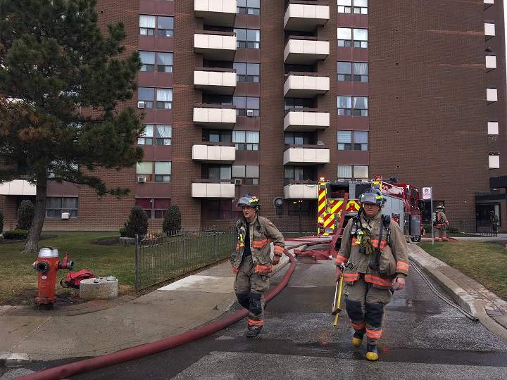1 person rushed to hospital after apartment fire in Mississauga ...