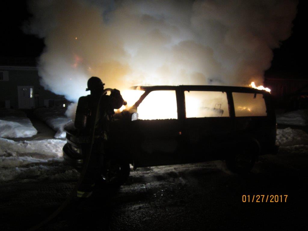 Parked vehicle destroyed in suspected arson - image