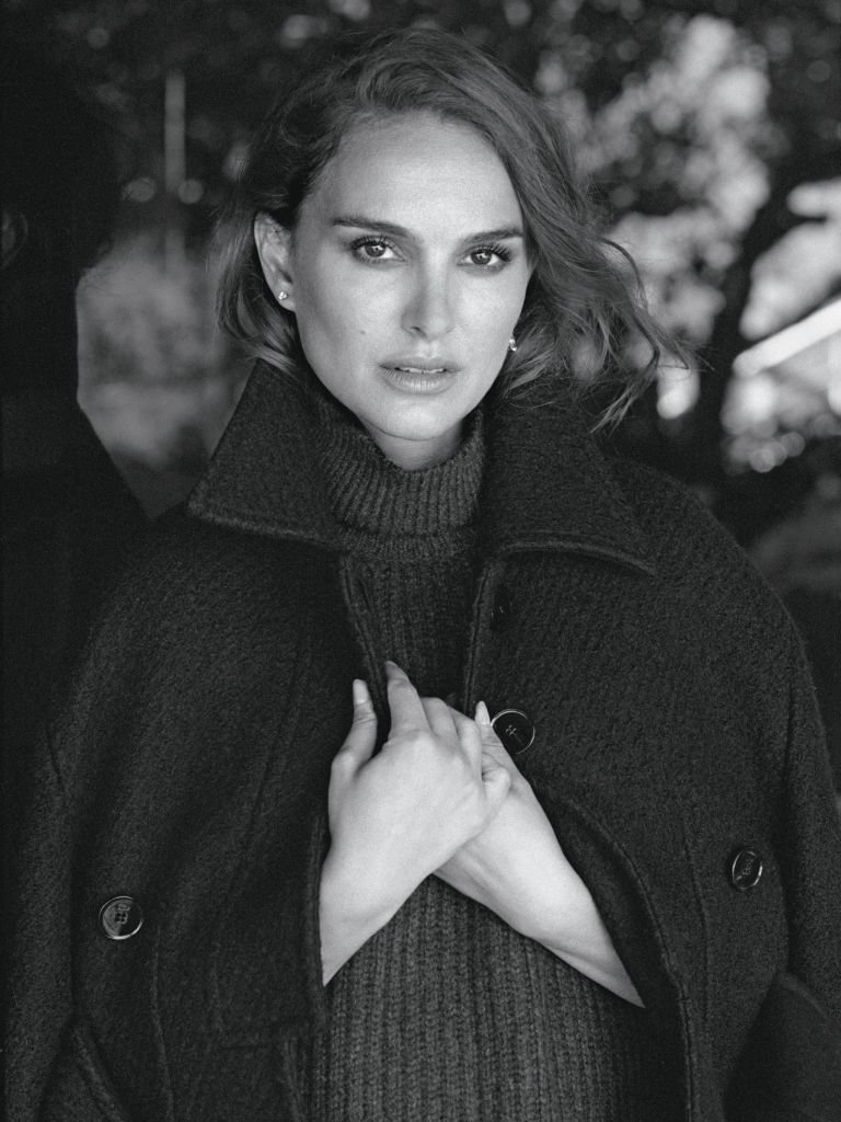 Not Fair! Natalie Portman Says Ashton Kutcher Made Triple The Money For 'No  Strings Attached', image size:768x1024