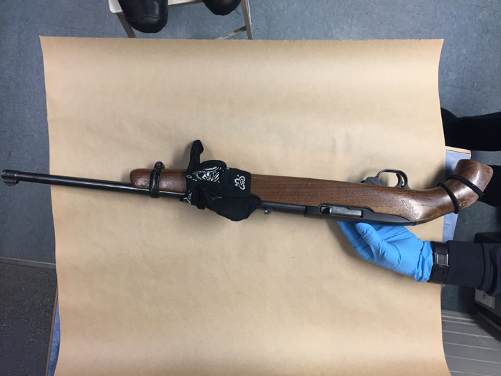 Prince Albert police seize sawed-off rifle during shoplifting complaint in the northern Saskatchewan city.