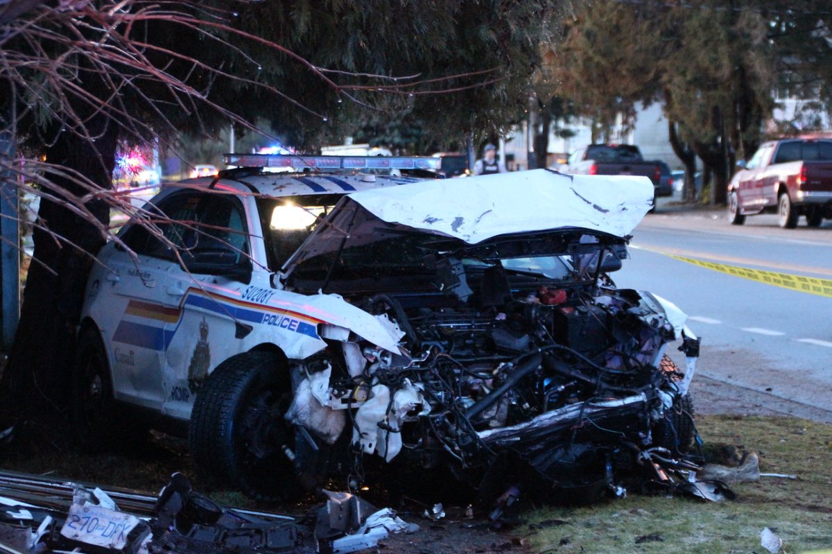 RCMP cruiser crashes into civilian car in Surrey: Both drivers suffer non-life-threatening injuries - image