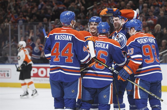 Edmonton Oilers celebrate a goal against the Philadelphia Flyers during second period NHL action in Edmonton, Alta., on Thursday February 16, 2017. 