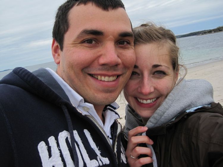 Pilot killed in MRU plane crash remembered for dedication to his family - image