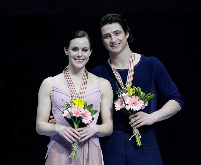 Tessa Virtue, Scott Moir set world record in Regina - image