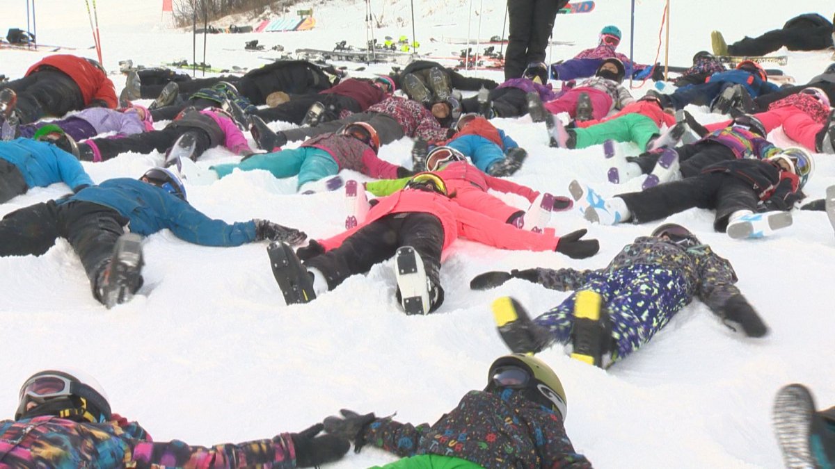 Patrollers and skiers at Mission Ridge joined the national attempt to beat the Guinness world record for most snow angels at the same time on Saturday.