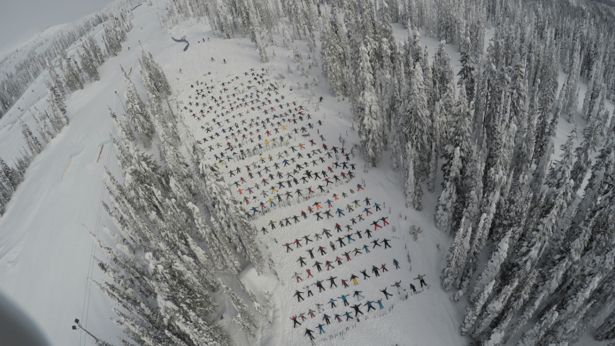 Can Canada break the snow angel world record? - image