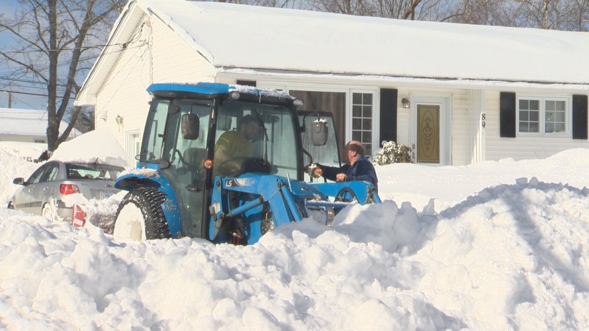 Snow clearing a neighbourhood effort in Fredericton - image