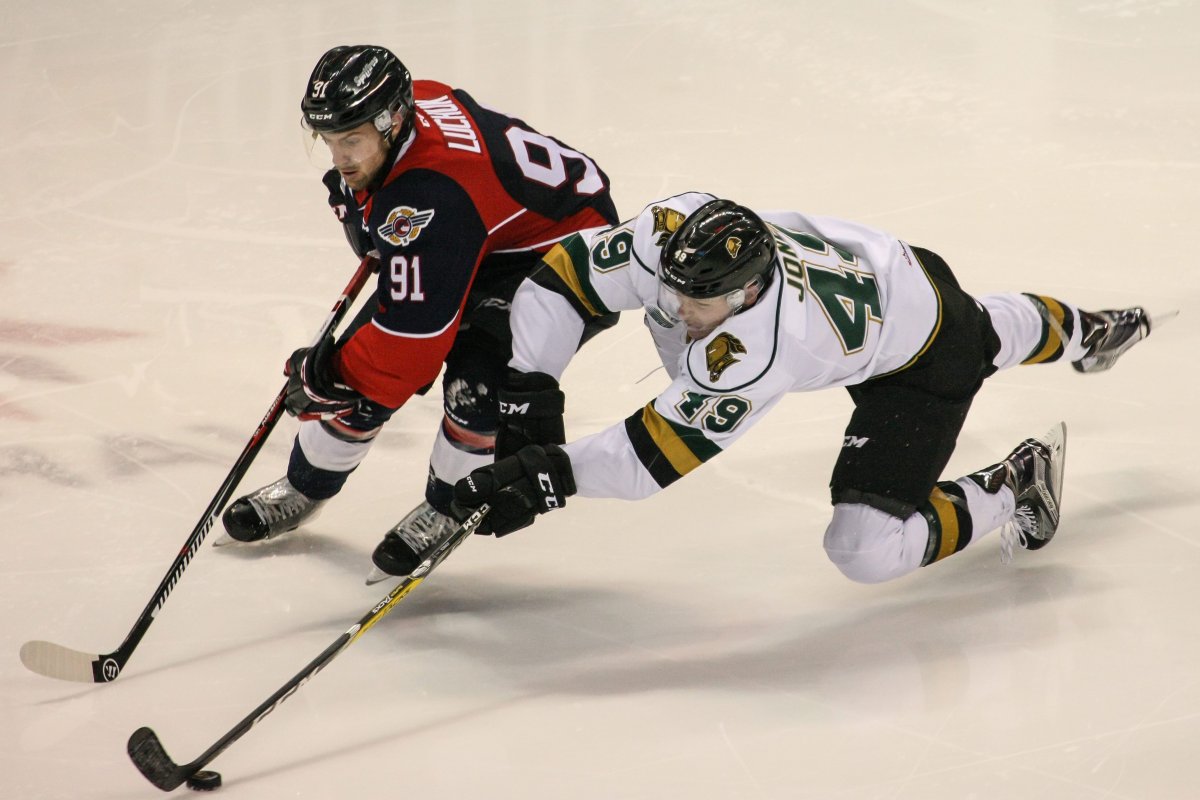 Ontario Hockey League (OHL) game action between the London Knights and the Windsor Spitfires, London, Ont., Oct., 14, 2016. The Knights defeated the Spitfires by a score of 4-0. THE CANADIAN PRESS IMAGES/Mark Spowart.
