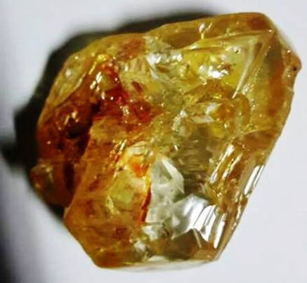 An undated picture released March 16, 2017 of a 706-carat diamond discovered by pastor Emmanuel Momoh in eastern Sierra Leone. 