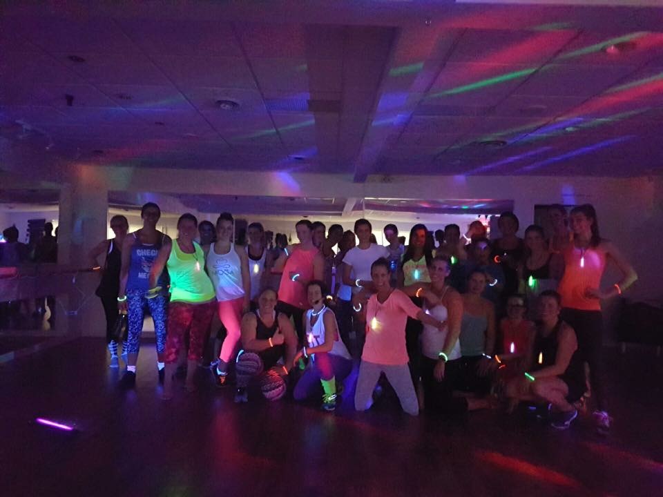 Glow Party Workout & Wine - image