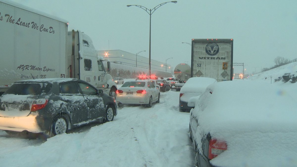 A class action lawsuit against the City of Montreal and the Province of Quebec has been launched for stranded motorists and passengers on Highway 13.