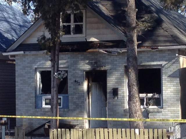 1 person sent to hospital during house fire in Winnipeg’s North End ...