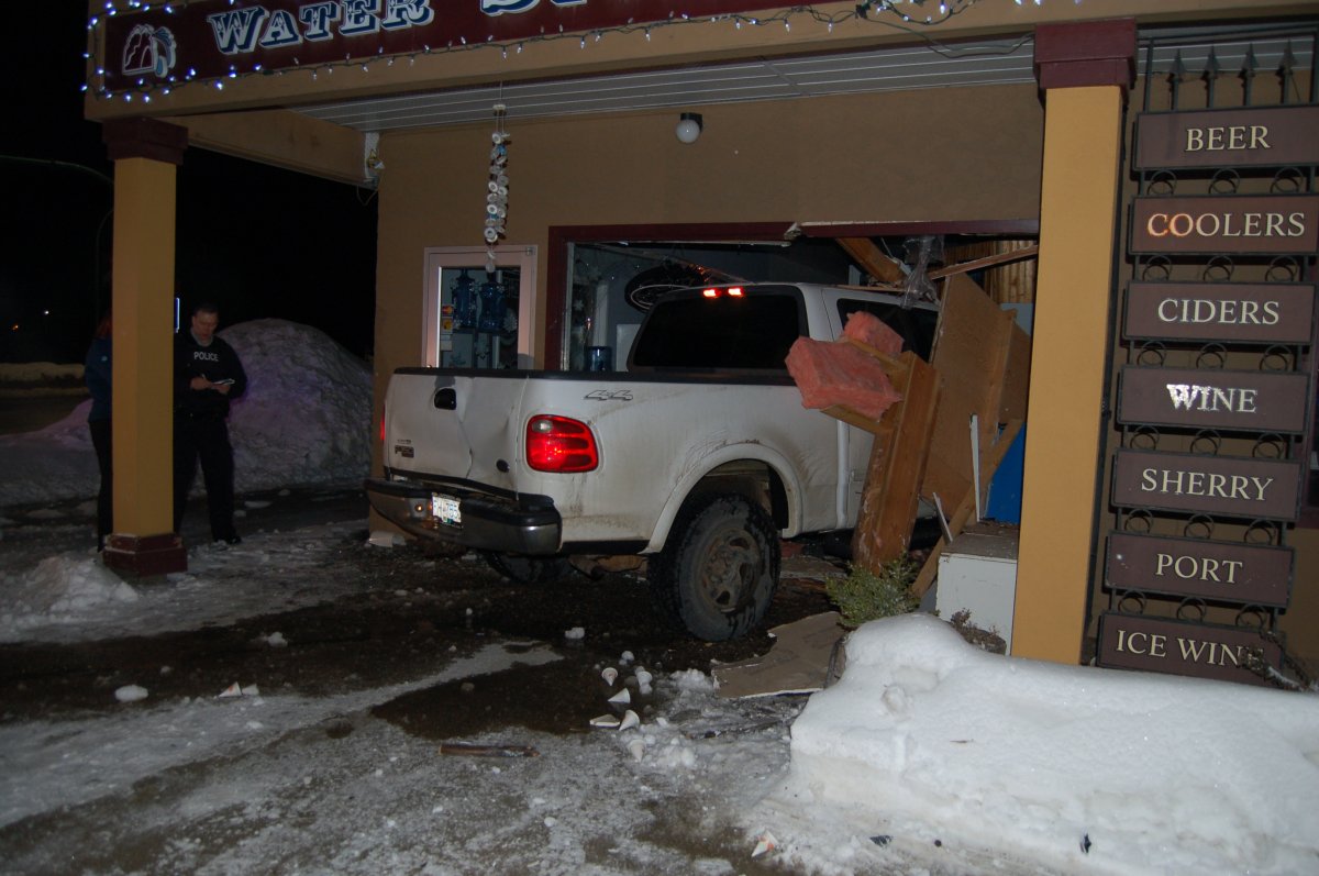 Driver crashes pickup truck into Revelstoke store - image