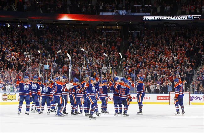 Edmonton Oilers celebrate the win over the Los Angeles Kings following third period NHL action in Edmonton, Alta., on Tuesday, March 28, 2017. 