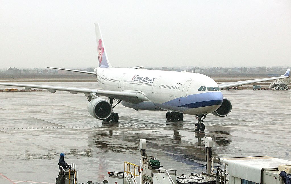 Health alert issued after measles confirmed on flight from Taipei to Vancouver - image