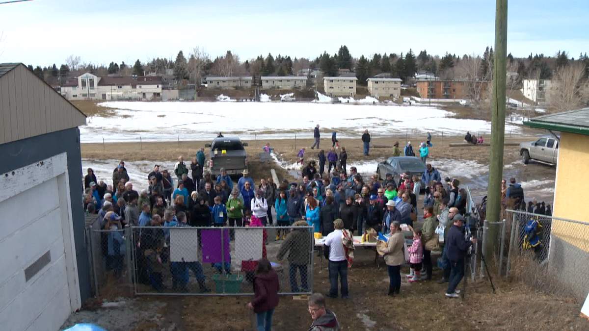 Calgarians make final push against proposed development in Calgary’s Highland Park - image