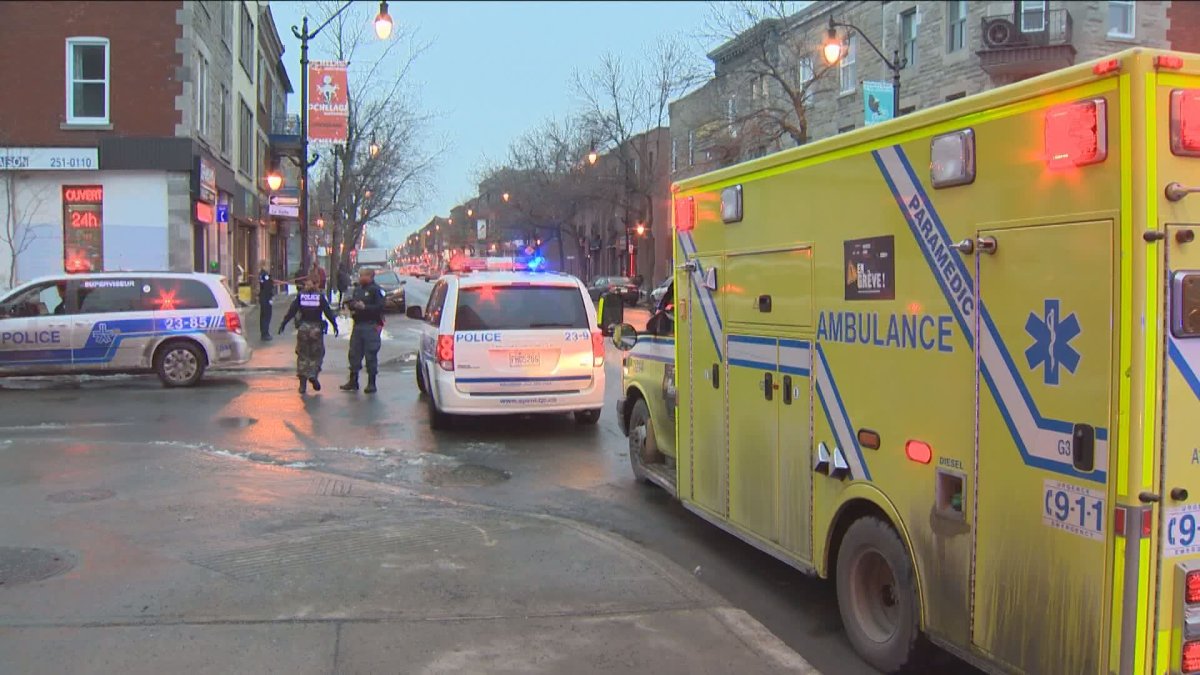 A man is in hospital after an armed assault in a depanneur in Hochelaga-Maisonneuve, Tuesday, March 21, 2017.